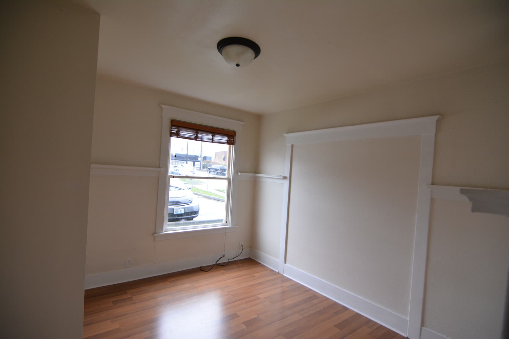 Tacoma Apartment: 1002-1004 Earnest S Brazill St