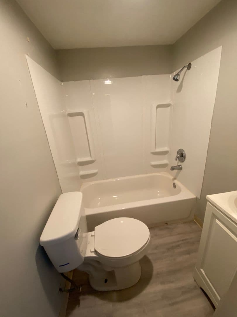 Canton Apartment: 1319 Walnut Ave NE Canton, OH 44714