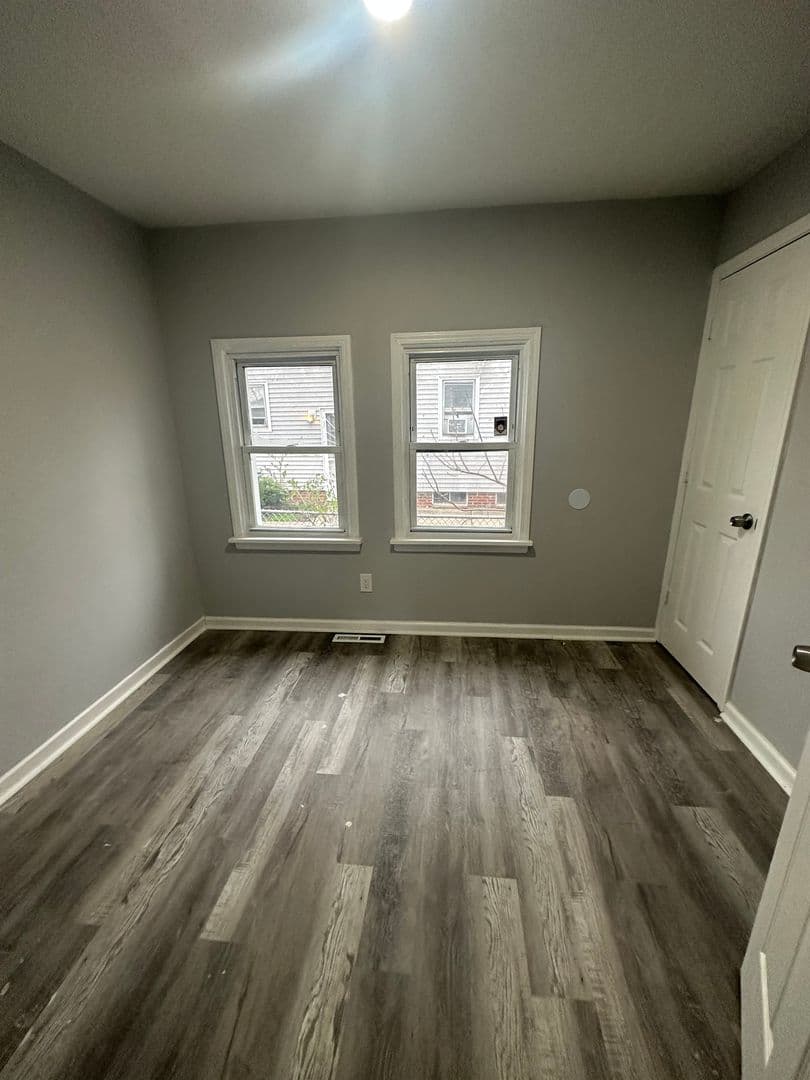 Garfield Hts House: 12323 Park Knoll Dr