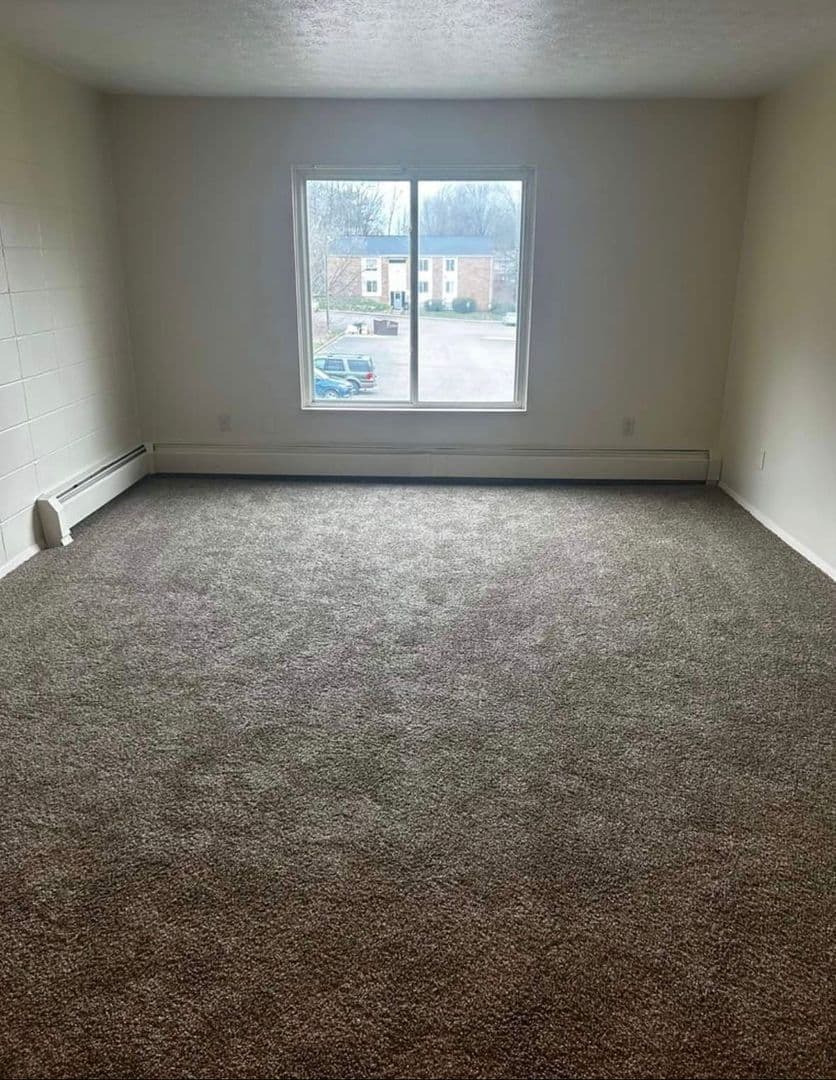Canton Apartment: 1906,  6th St. NE