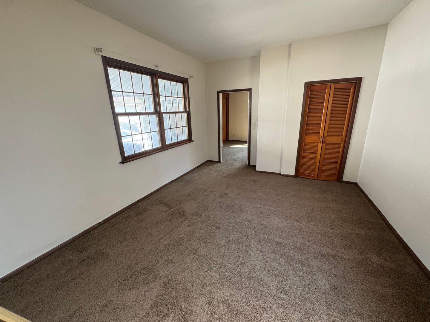 Cleveland House: 7006 Morgan Ave