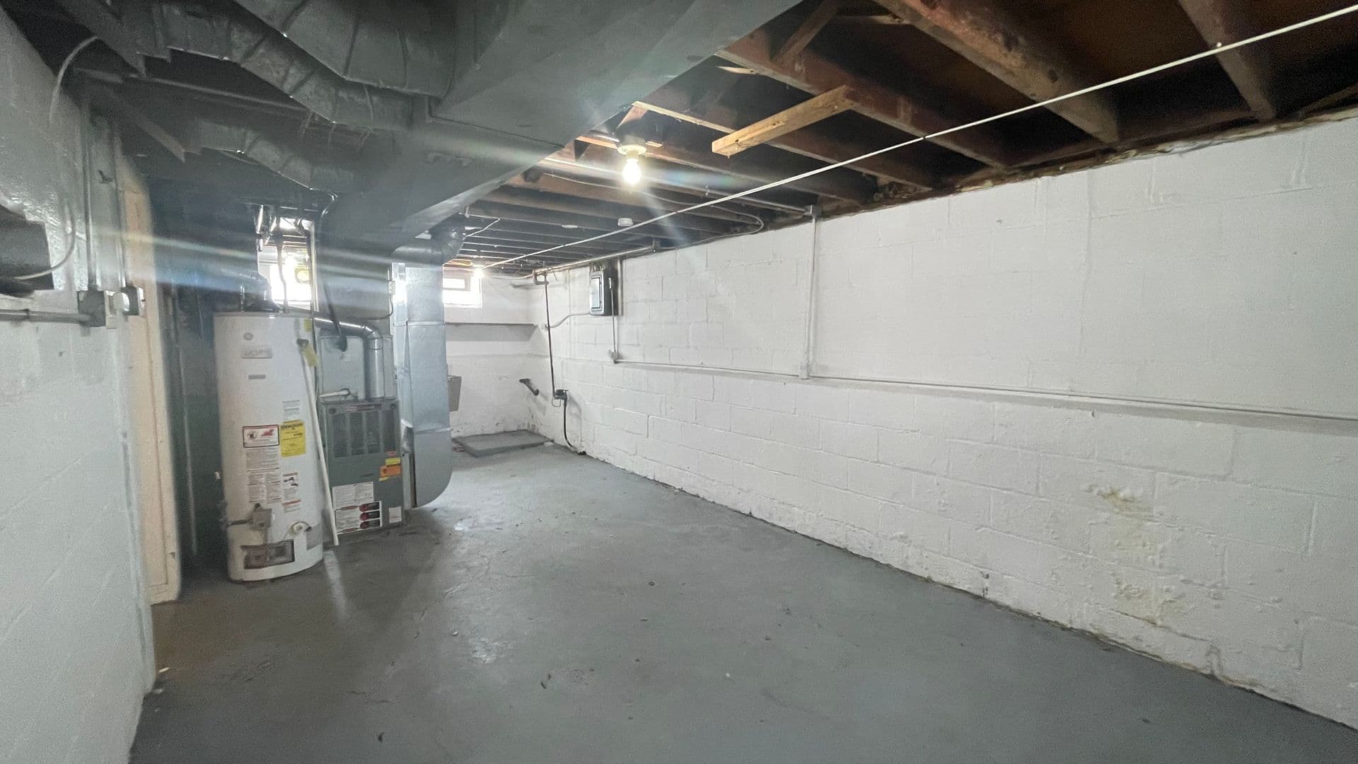 Parma House: 7119 Velma Ave