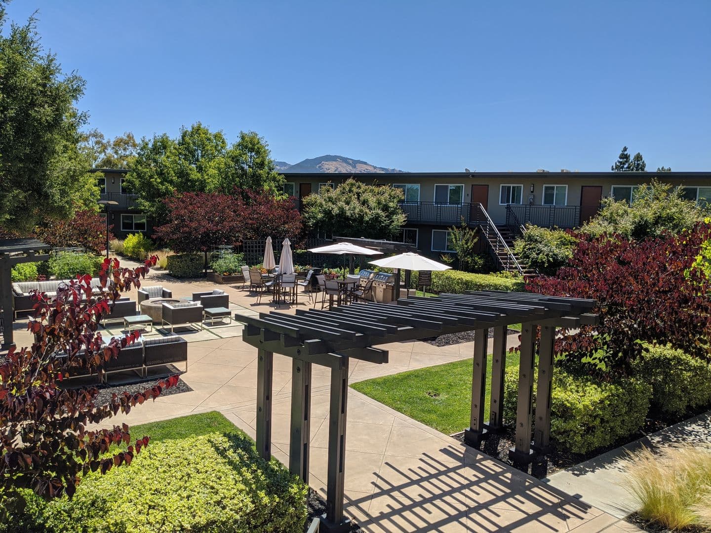 Walnut Creek Apartment: 1200 Alpine Road