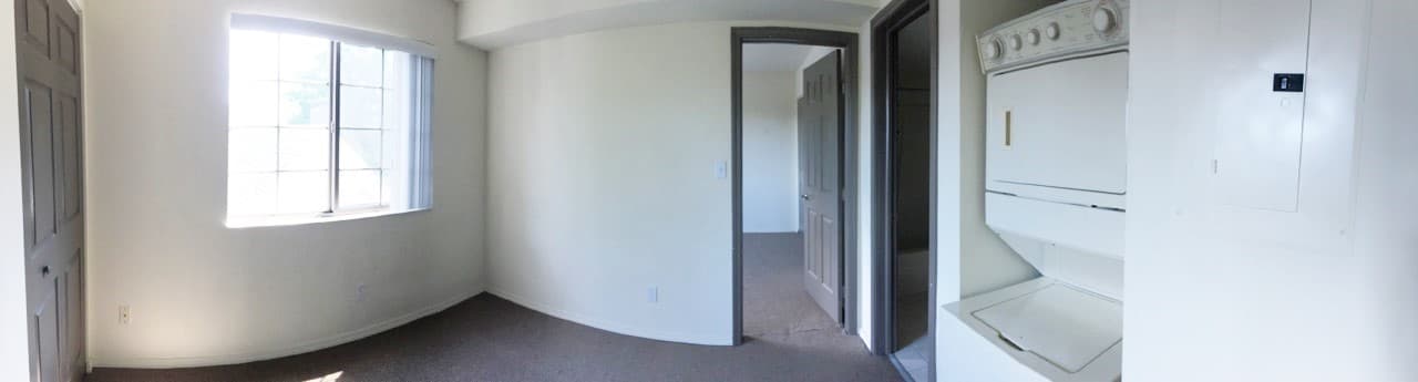 Urbana Apartment: 302 S. Cedar
