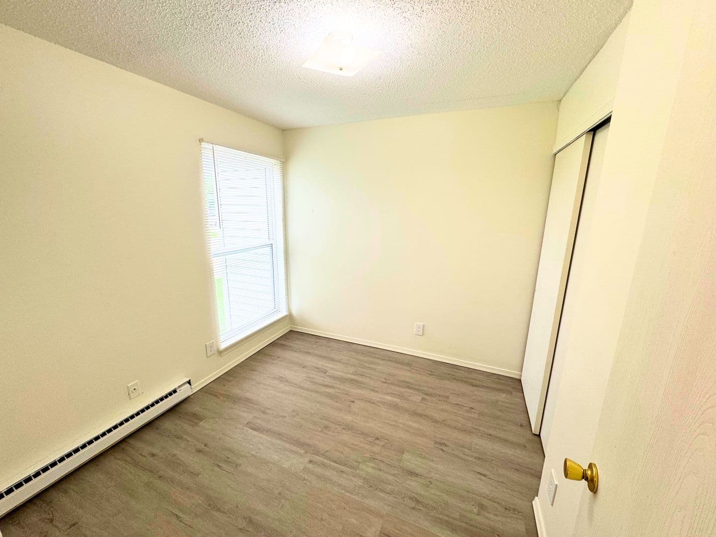 Champaign Apartment: 2403 Highview Ct