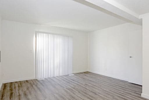 Champaign Townhome: Pomona Dr.