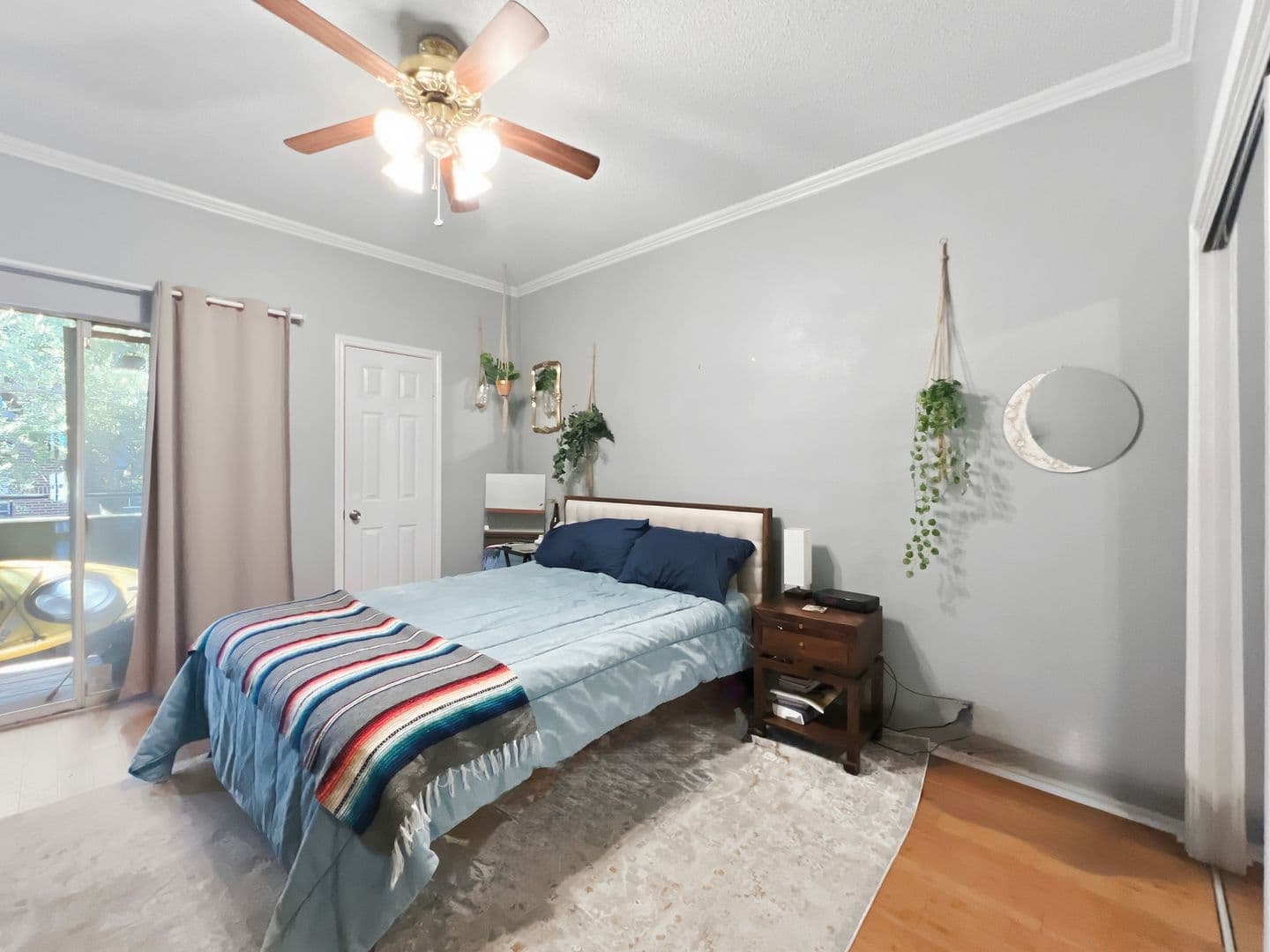 Austin House: 700 South 1st St