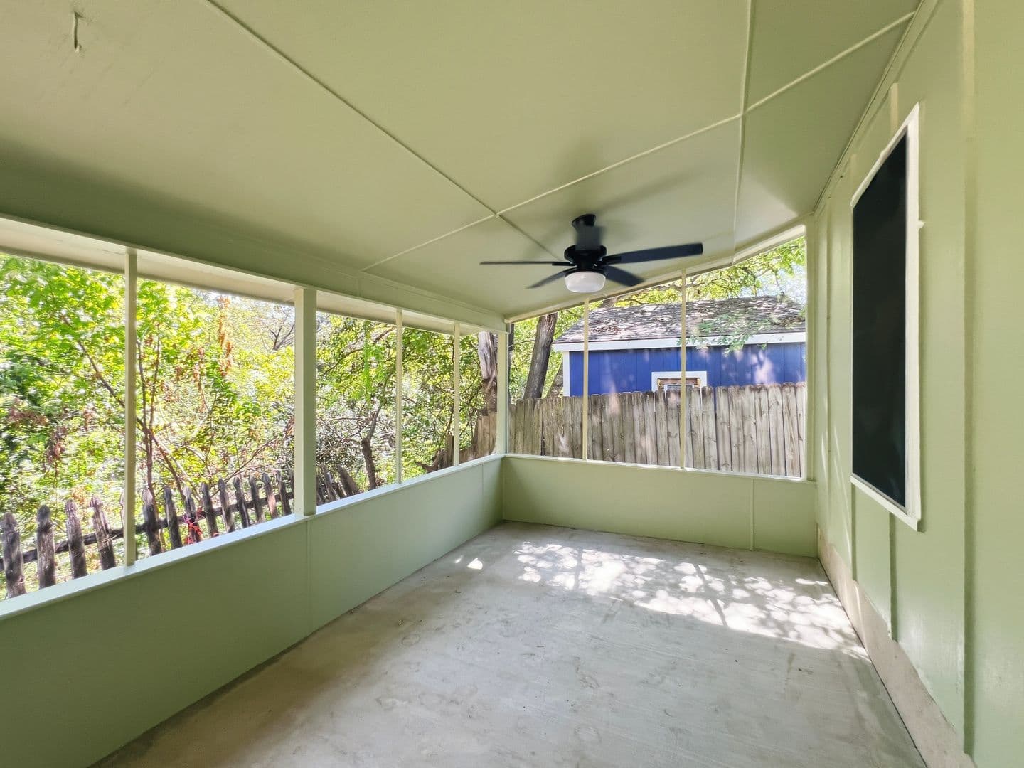 Austin House: 5201 Hedgewood Drive