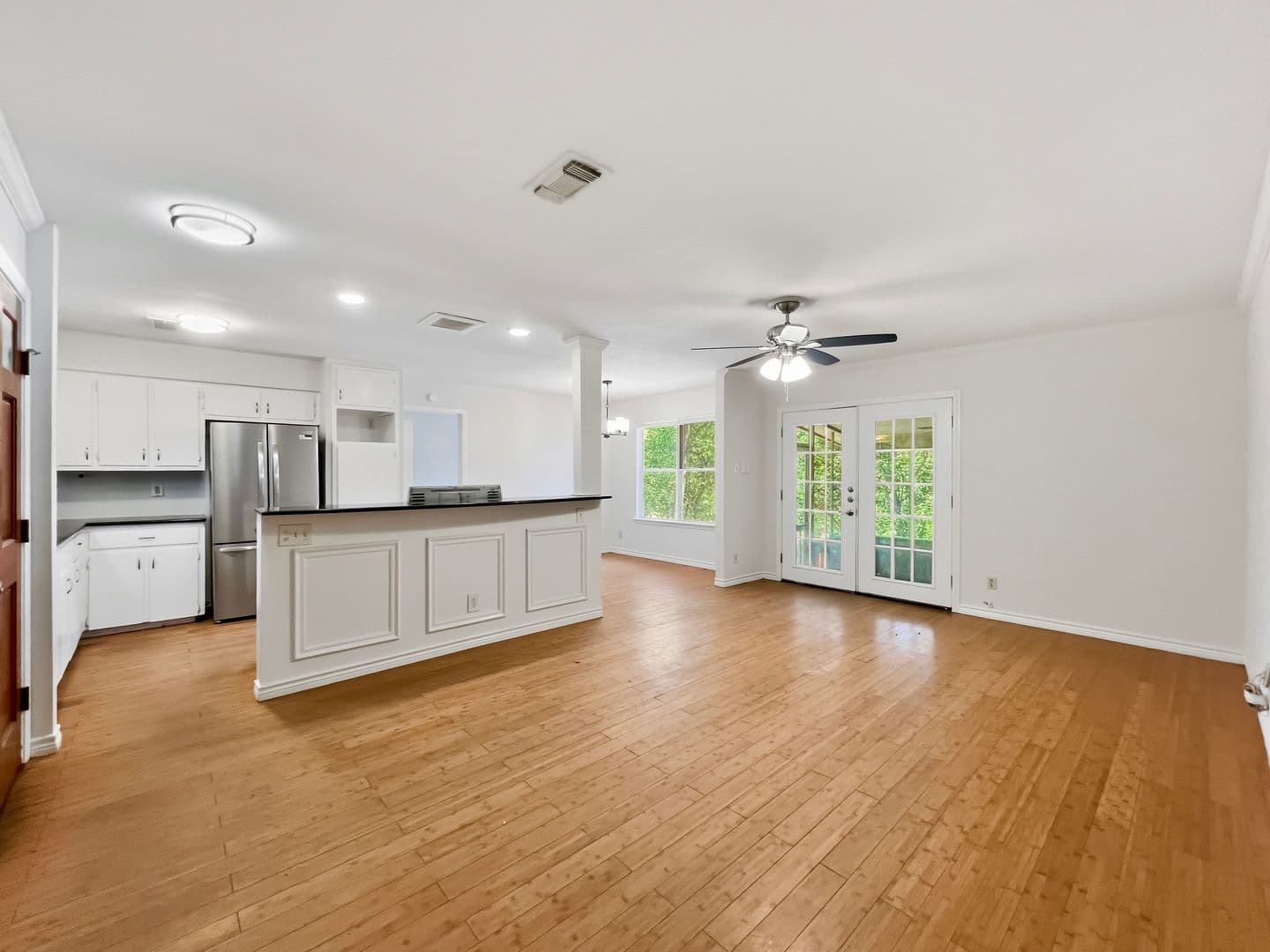 Austin House: 5201 Hedgewood Drive