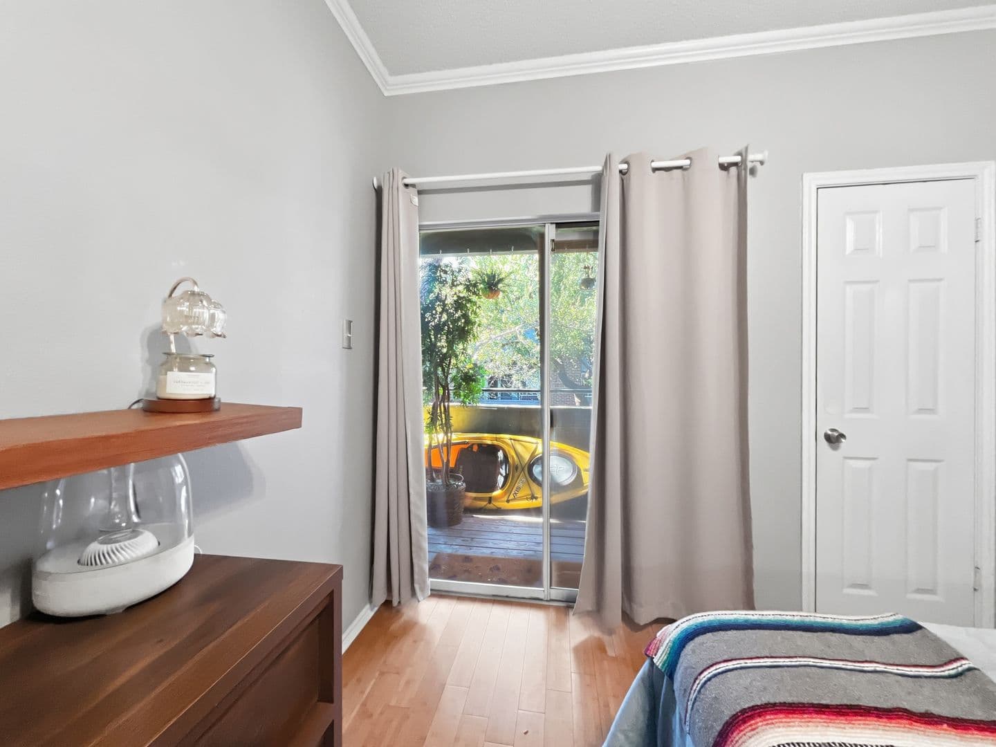 Austin House: 700 South 1st St