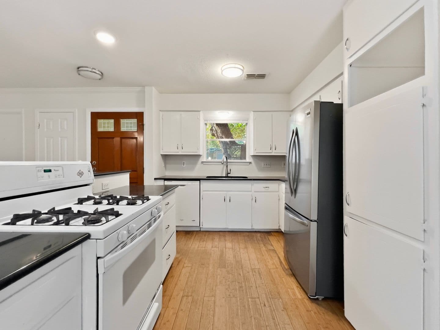 Austin House: 5201 Hedgewood Drive