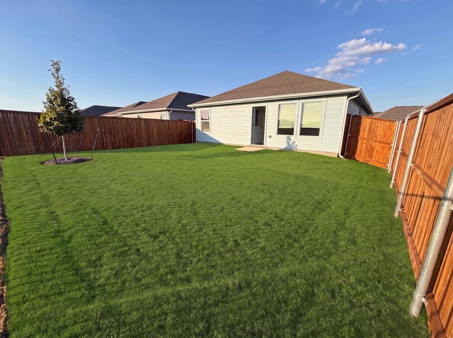Providence Village House: 11048 Losino Avenue