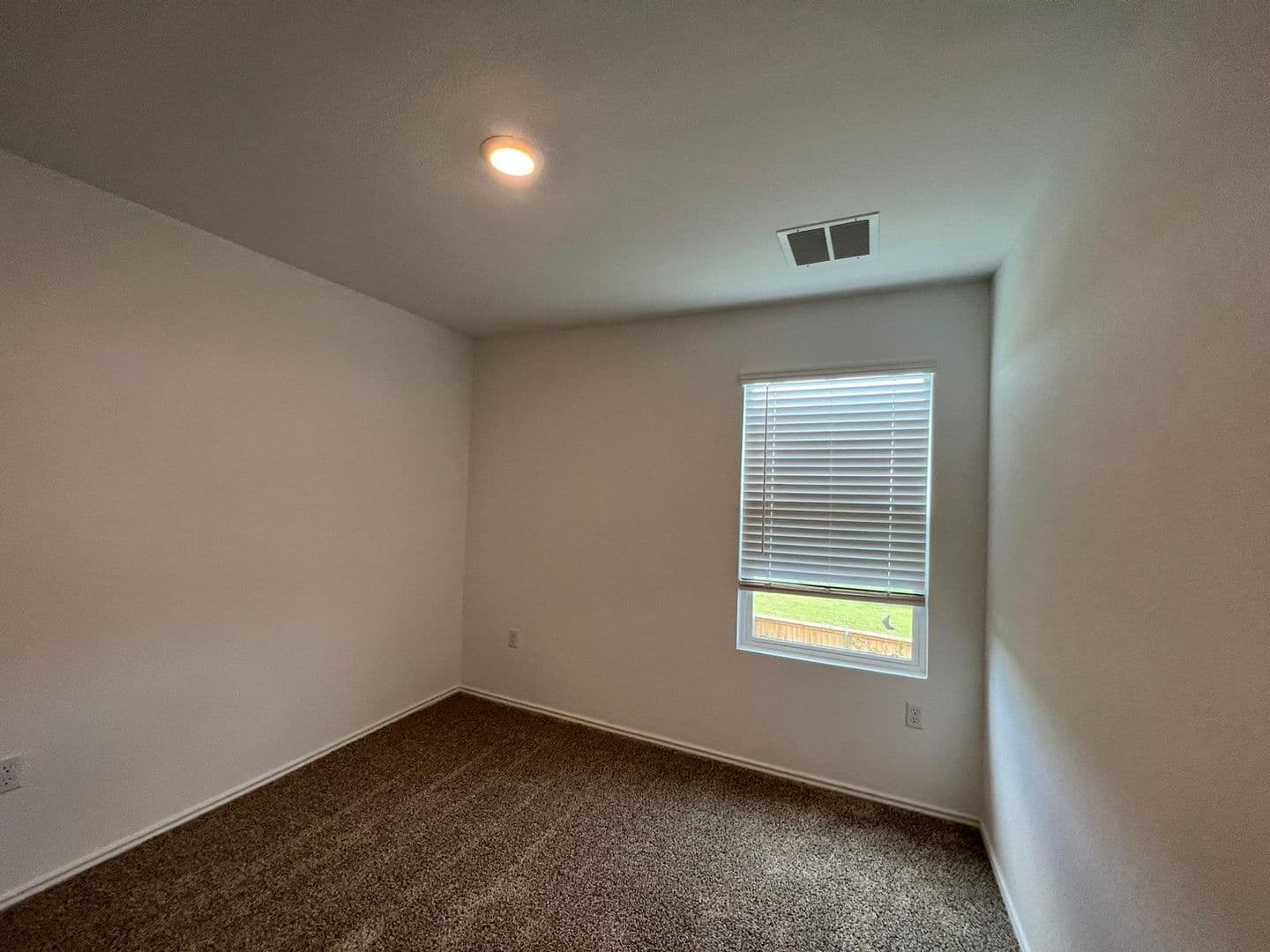 Delvalle House: 12204 Scarlet way