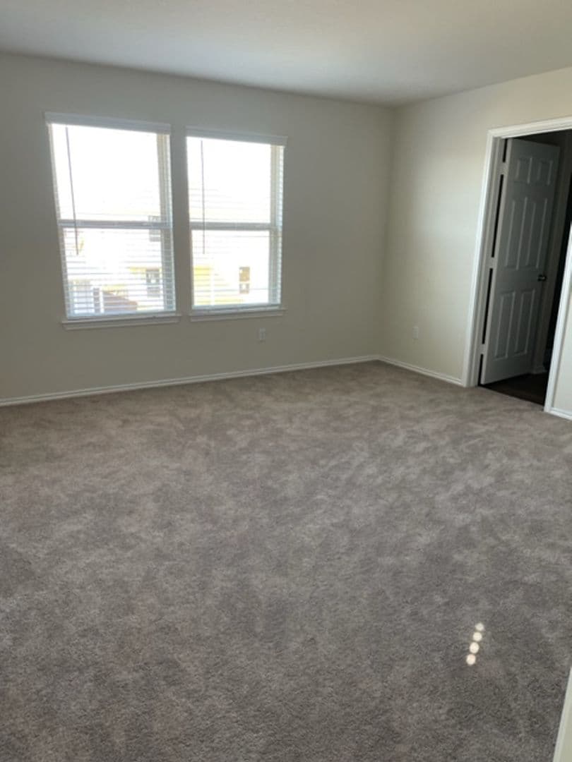 Leander House: 156 Purple Sandpiper Ln