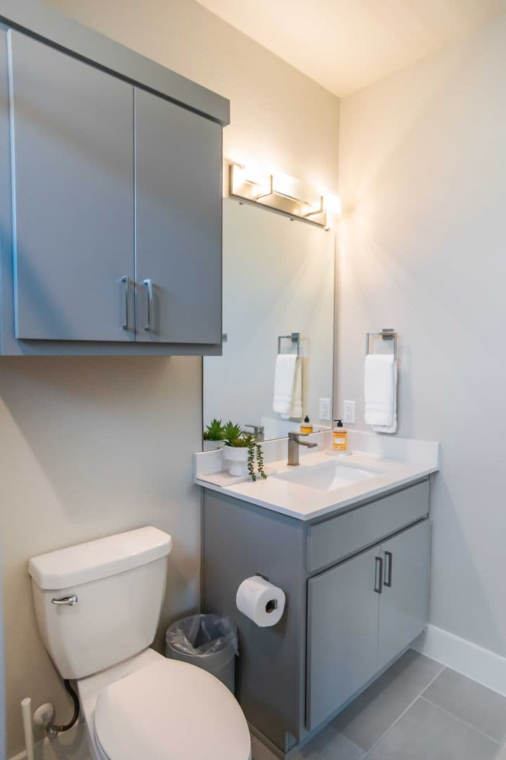 Austin House: 13309 Morris Rd unit 11