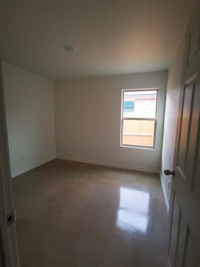 Temple Apartment: 2404 Alterman Drive