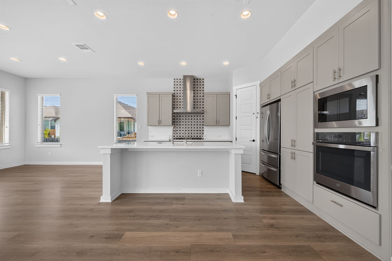 Round Rock House: 1330 Stone Manor Trail