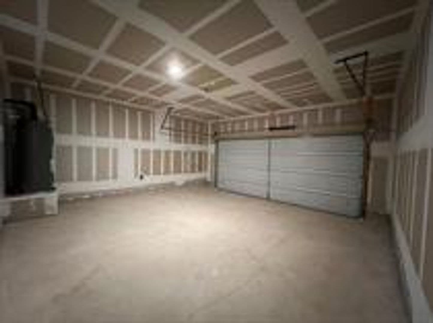 LEANDER House: 40 PACIFIC LOON ST