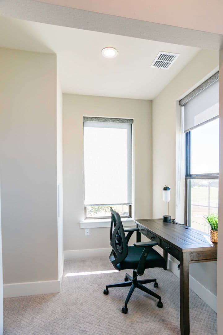 Austin House: 13309 Morris Rd unit 11