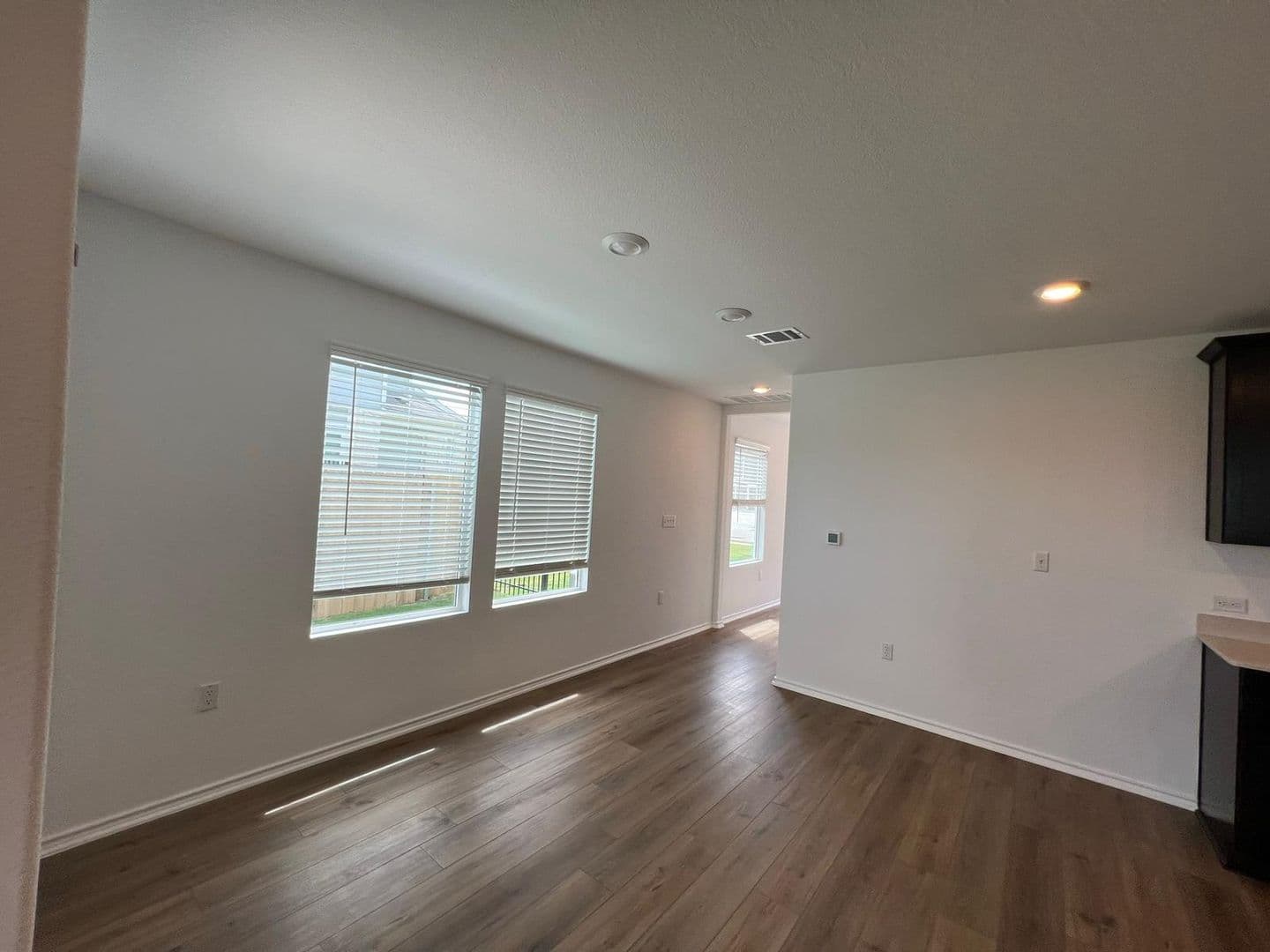 Delvalle House: 12204 Scarlet way