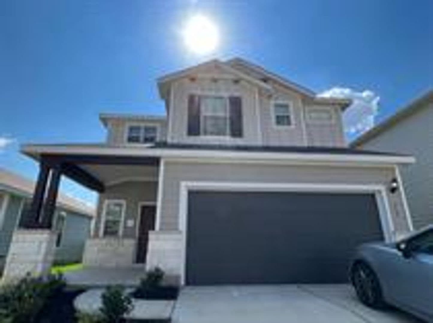 LEANDER House: 40 PACIFIC LOON ST