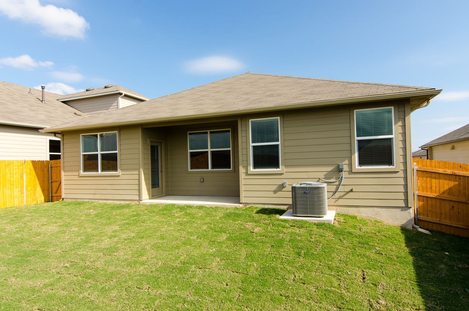 Kyle House: 262 Fall Aster Drive