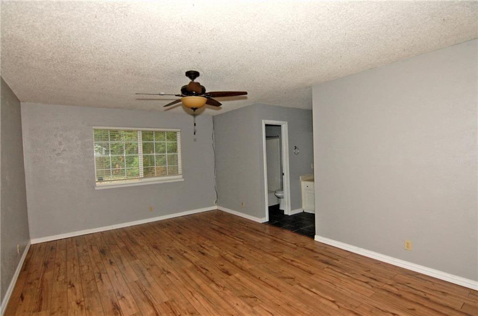 Austin House: 10215 Missel Thrush Drive