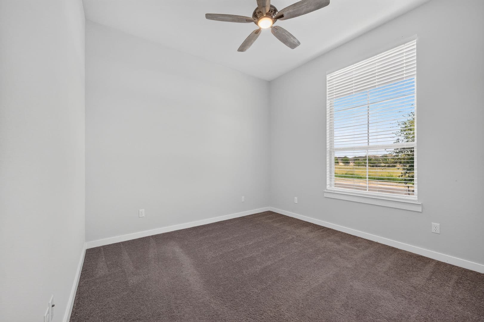 Round Rock House: 1330 Stone Manor Trail
