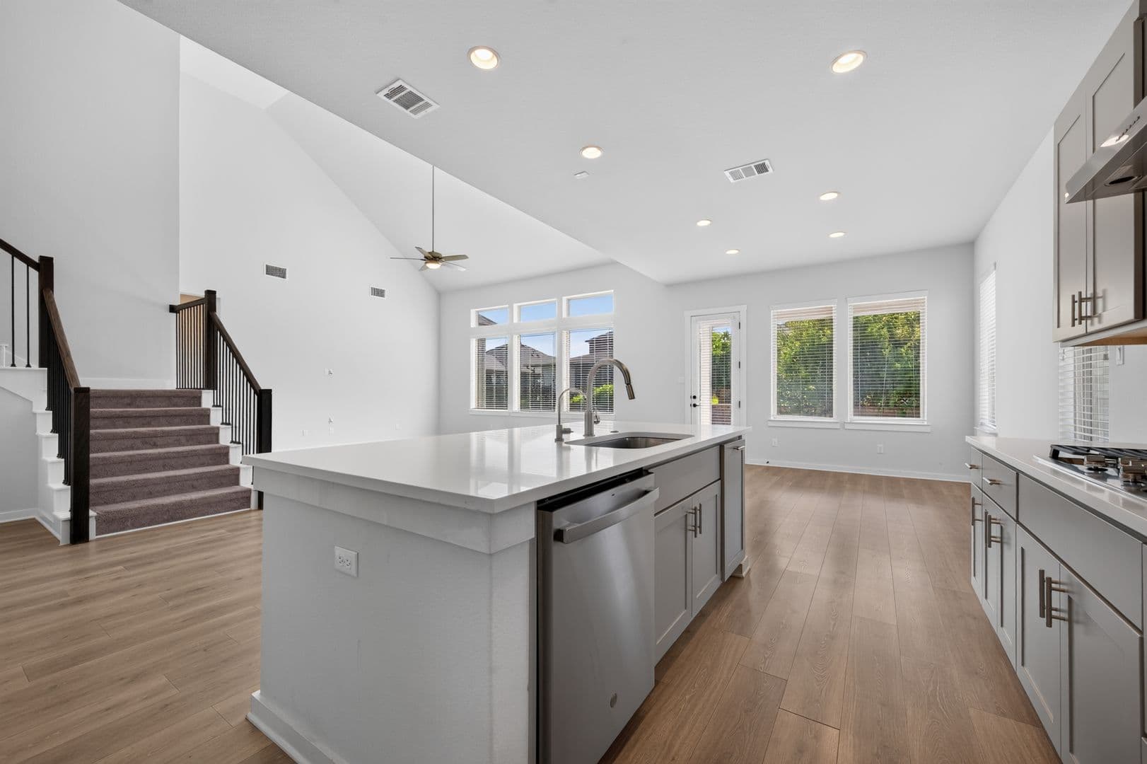 Round Rock House: 1330 Stone Manor Trail