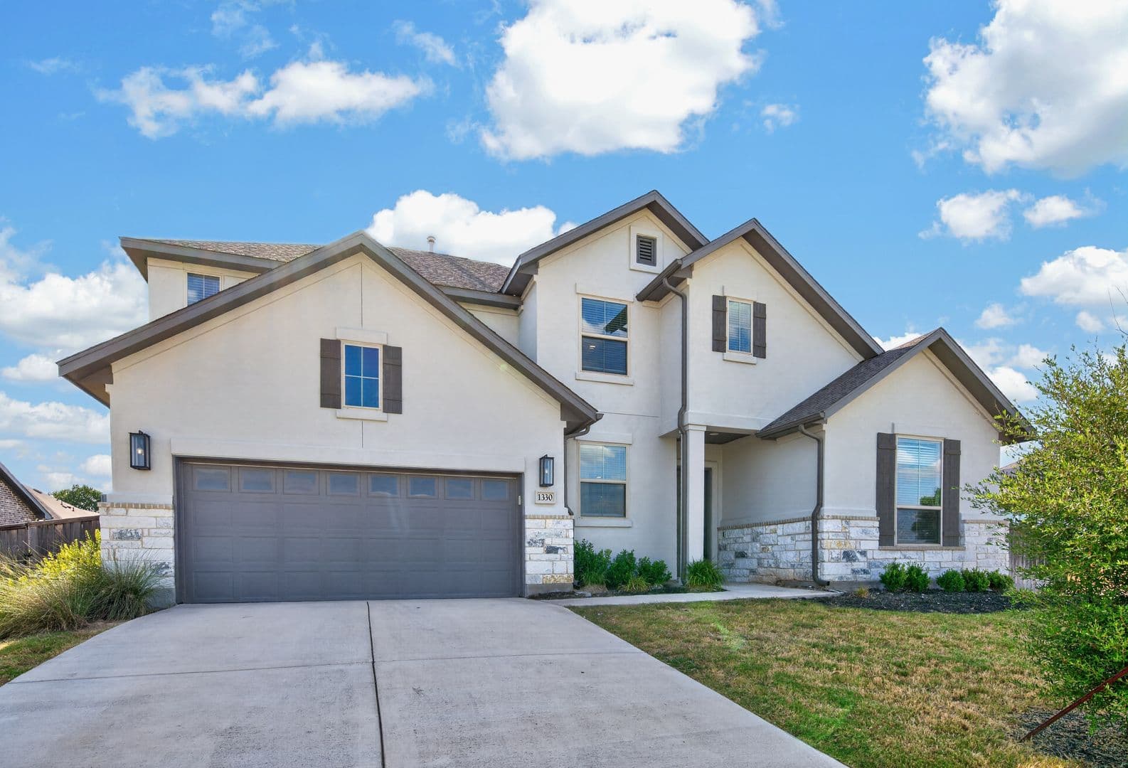 Round Rock House: 1330 Stone Manor Trail