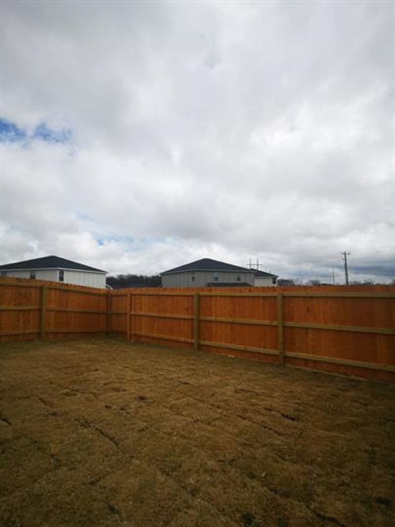 Temple Apartment: 2404 Alterman Drive