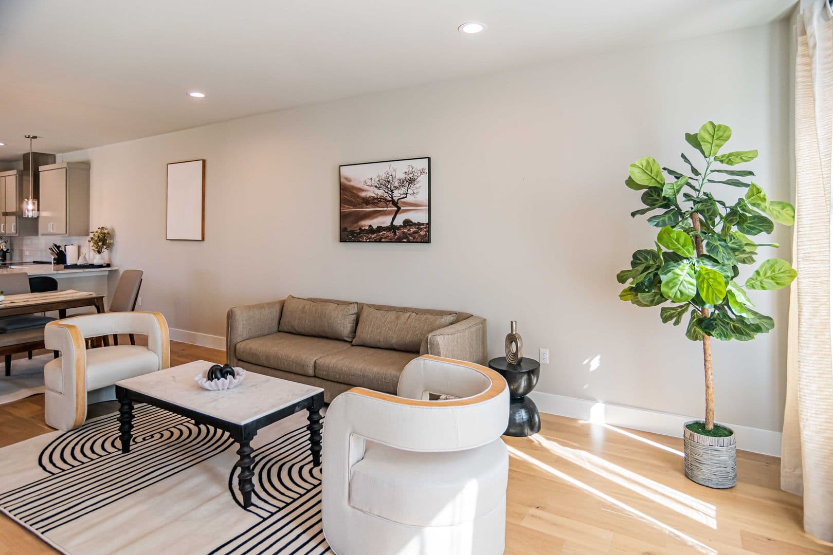 Austin House: 13309 Morris Rd unit 11