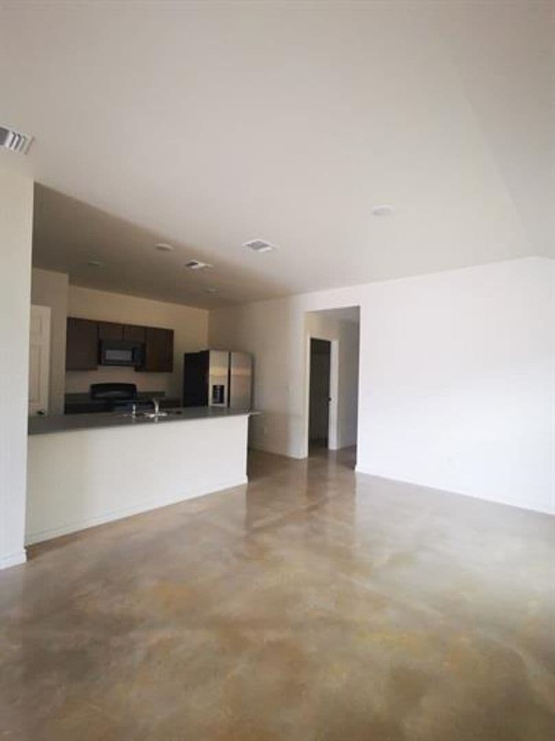 Temple Apartment: 2404 Alterman Drive