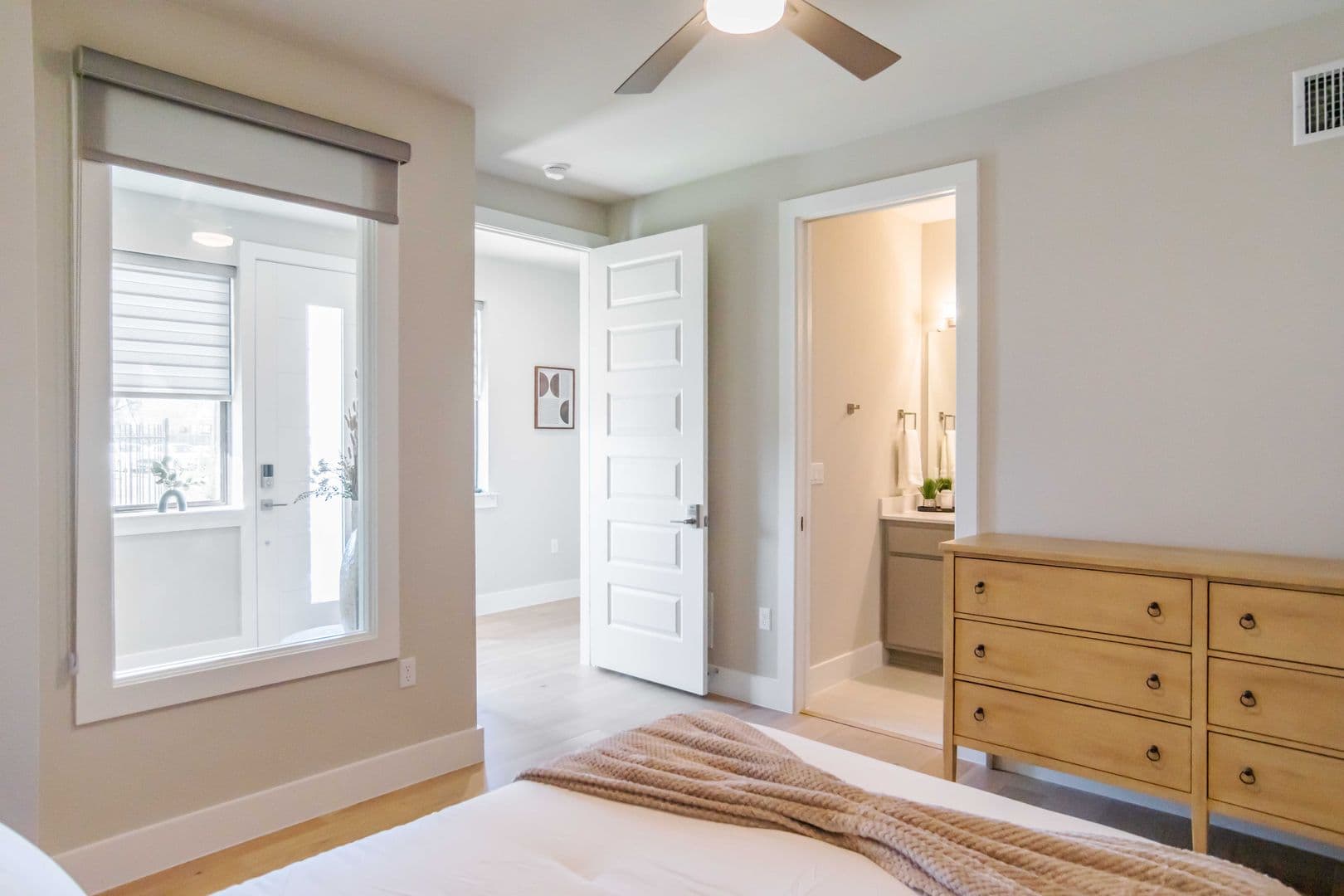 Austin House: 13309 Morris Rd unit 11