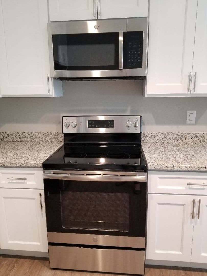 Concord Apartment: 3720 Clayton Road