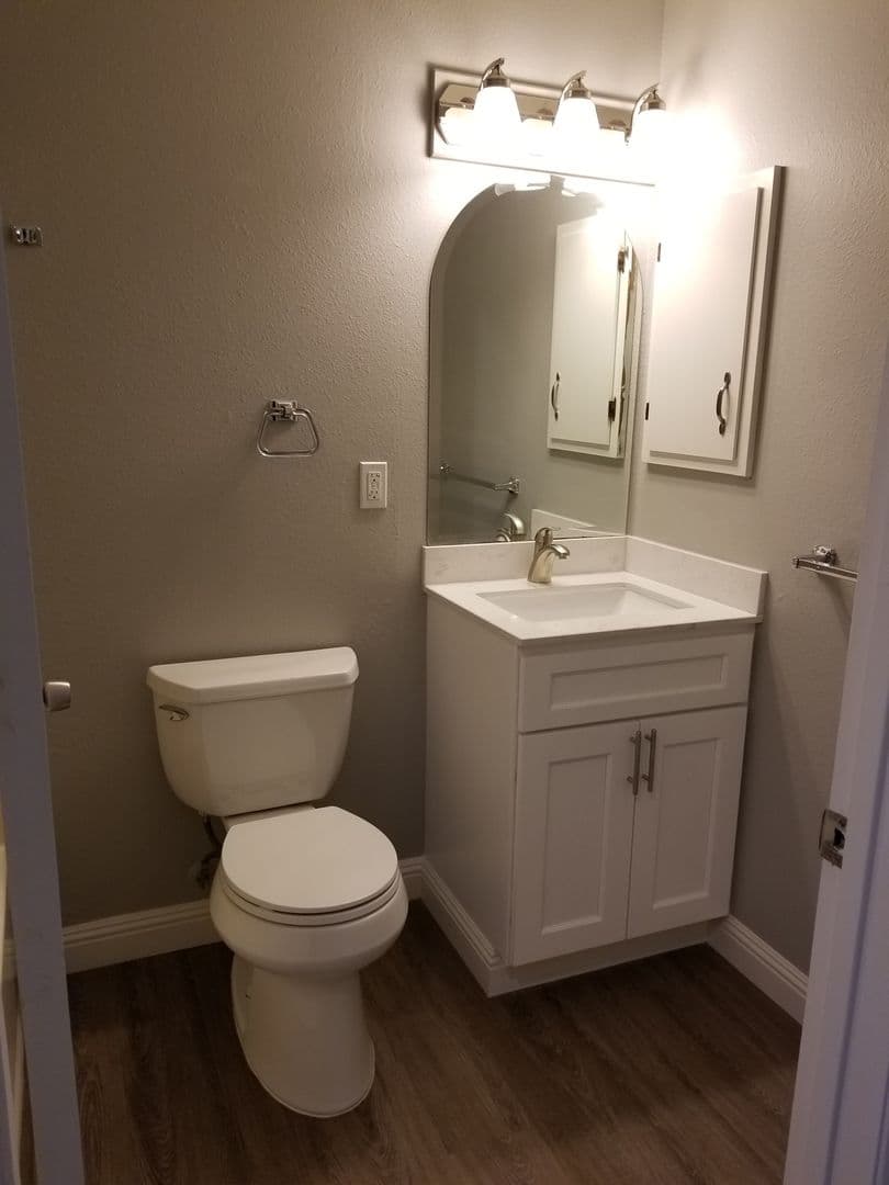 Concord Apartment: 3720 Clayton Road