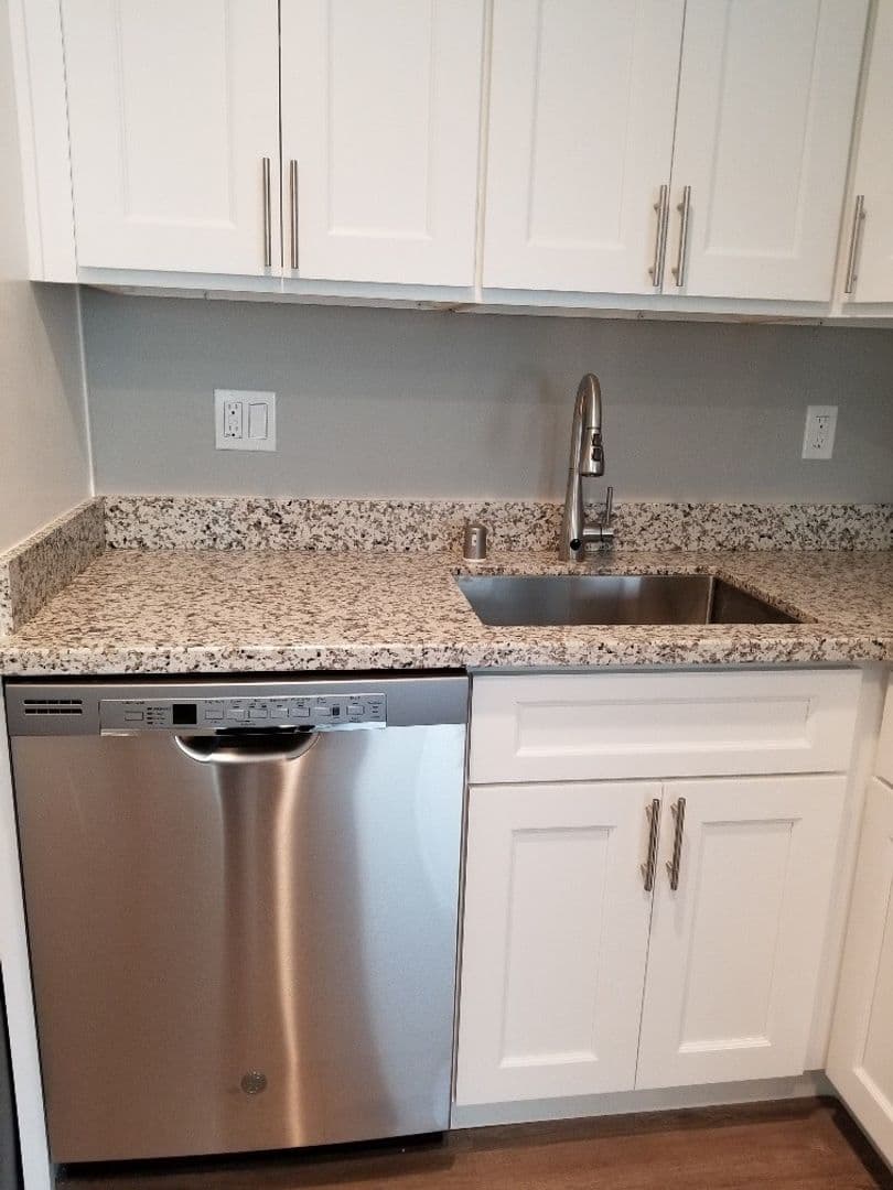 Concord Apartment: 3720 Clayton Road