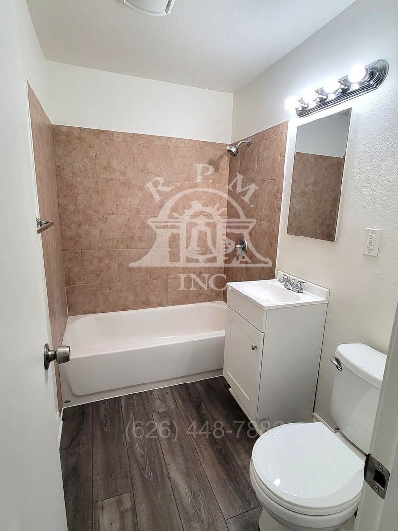 El Monte Apartment: 3850 Penn Mar Ave