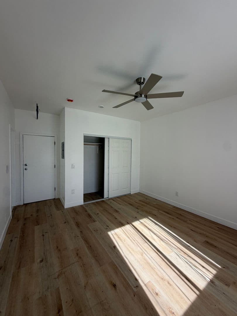 Los Angeles Apartment: 1663 W. 11th Place