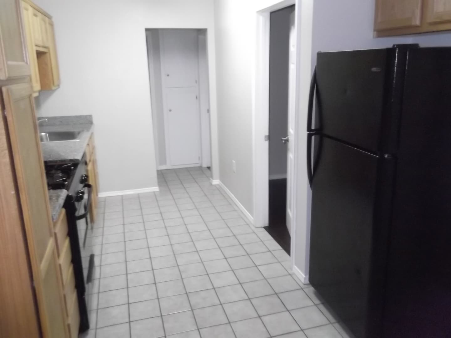 Los Angeles Apartment: 1115-1129 W. 30th Street