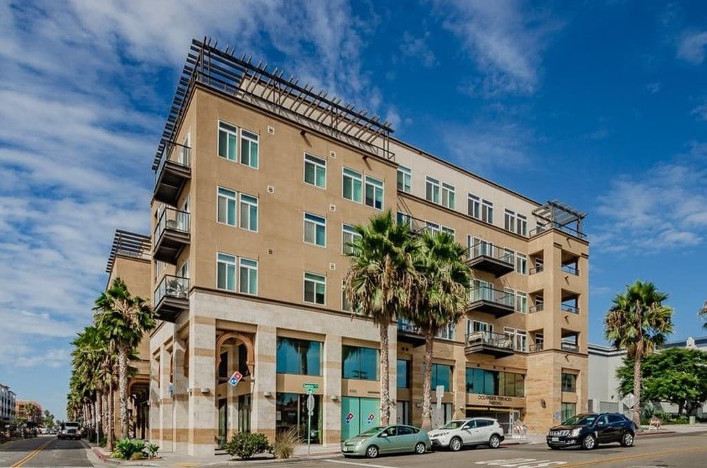 Oceanside House: 301 Mission Ave. #409