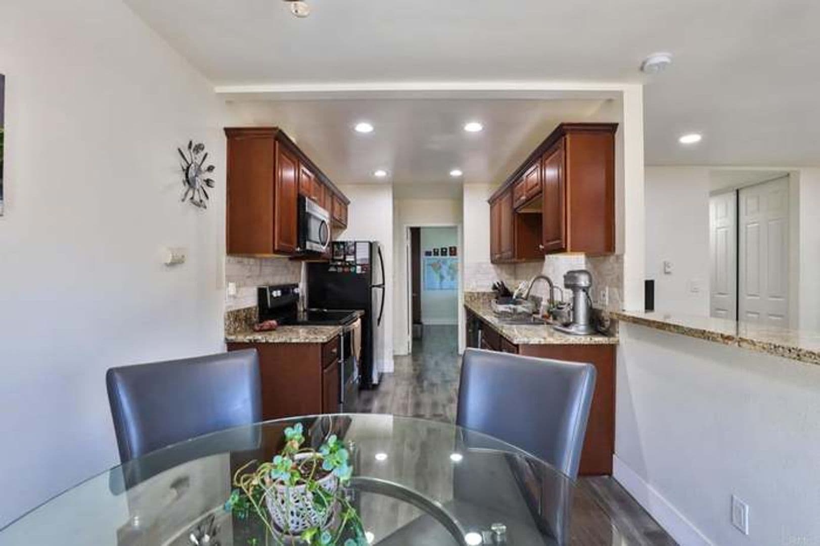 San Diego Condo: 3590 Arey Drive