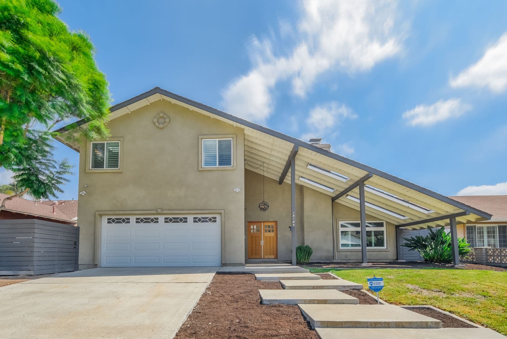 San Diego House: 15185 Andorra Way
