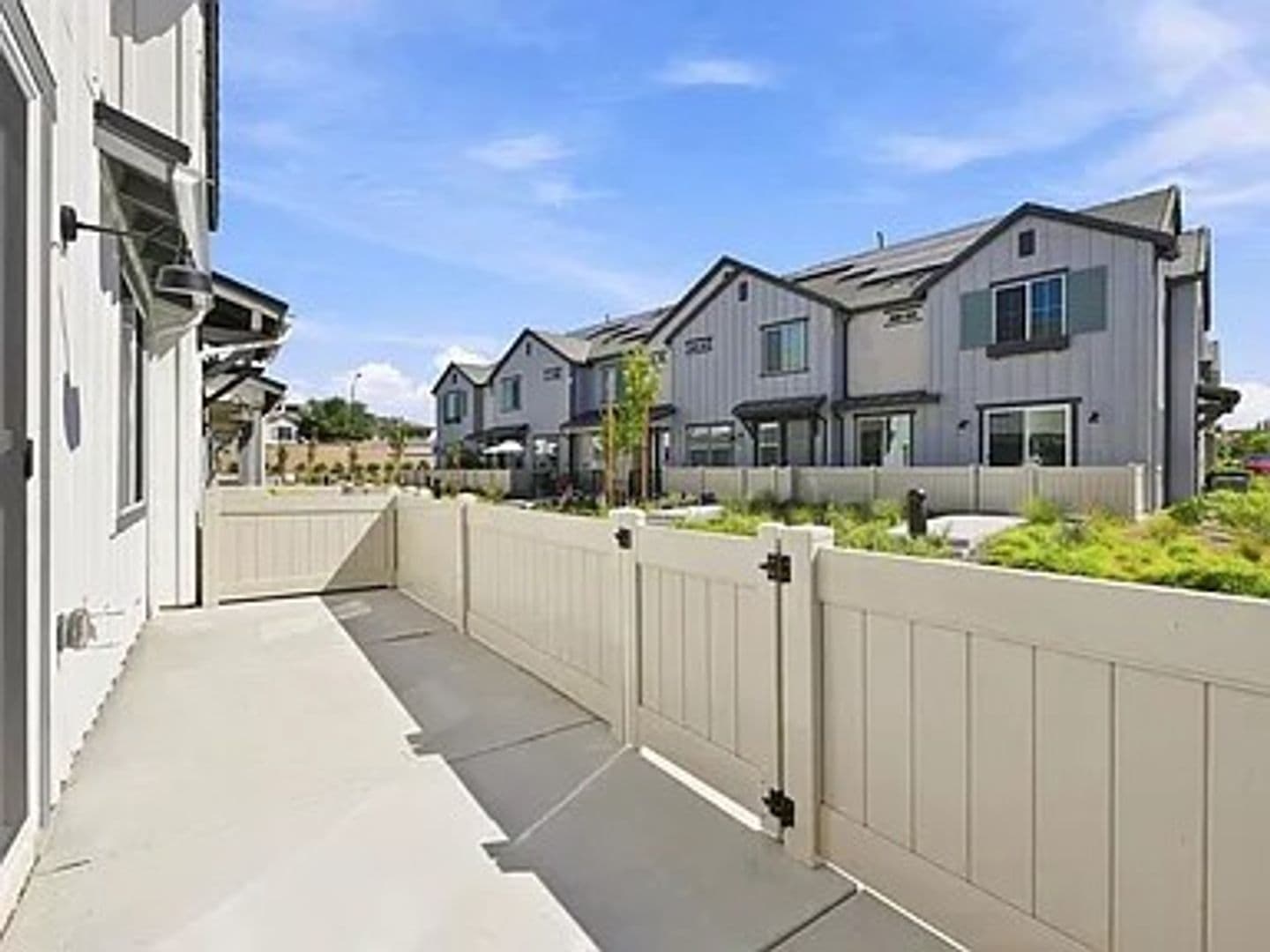Temecula House: 32416 Brunello Way
