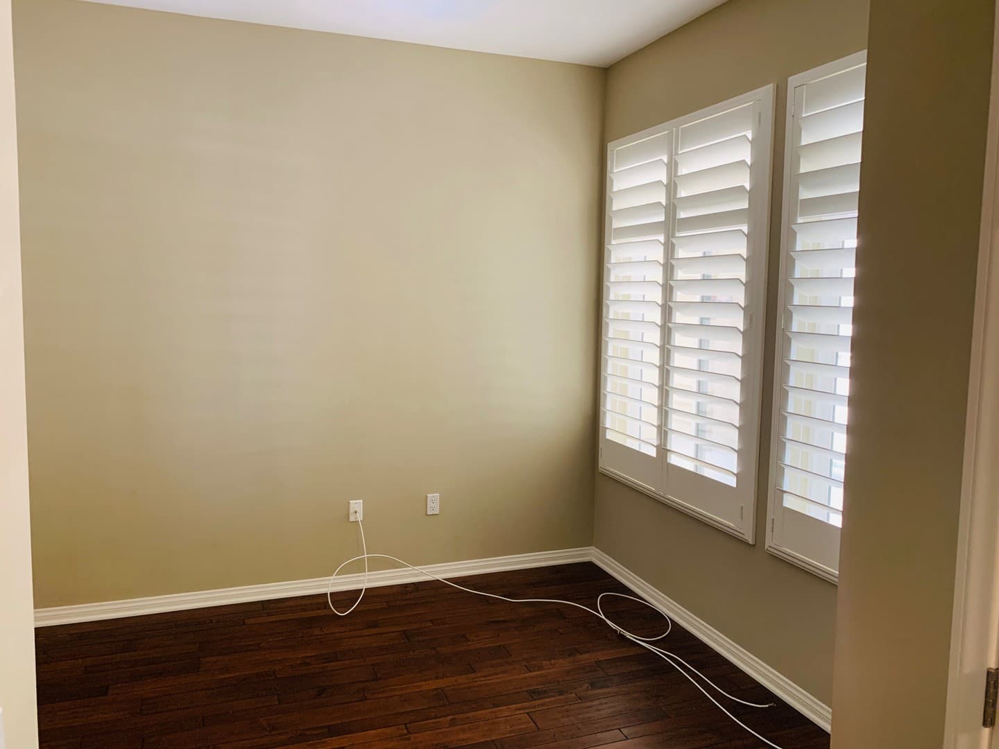 Oceanside House: 301 Mission Ave. #409