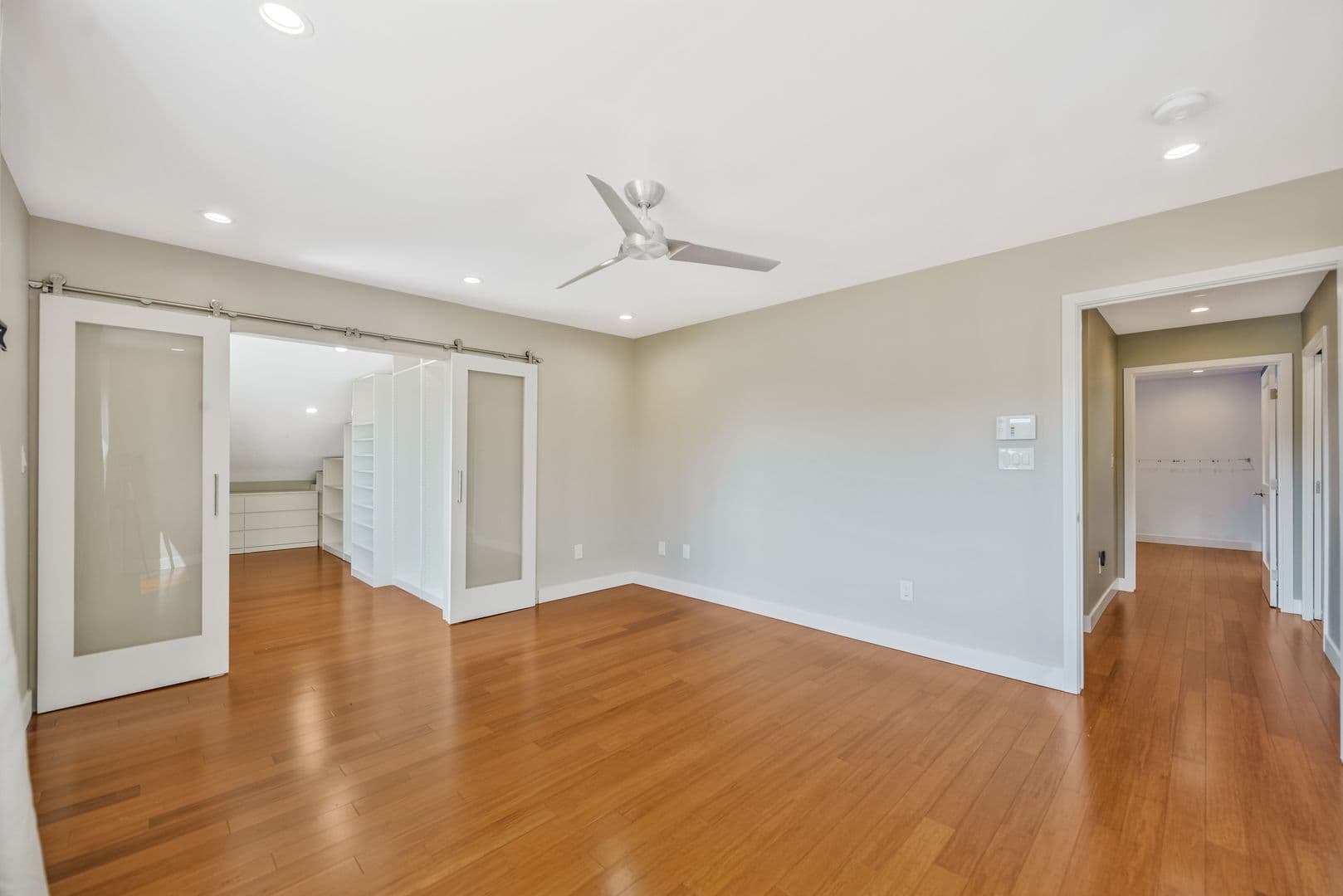 San Diego House: 15185 Andorra Way