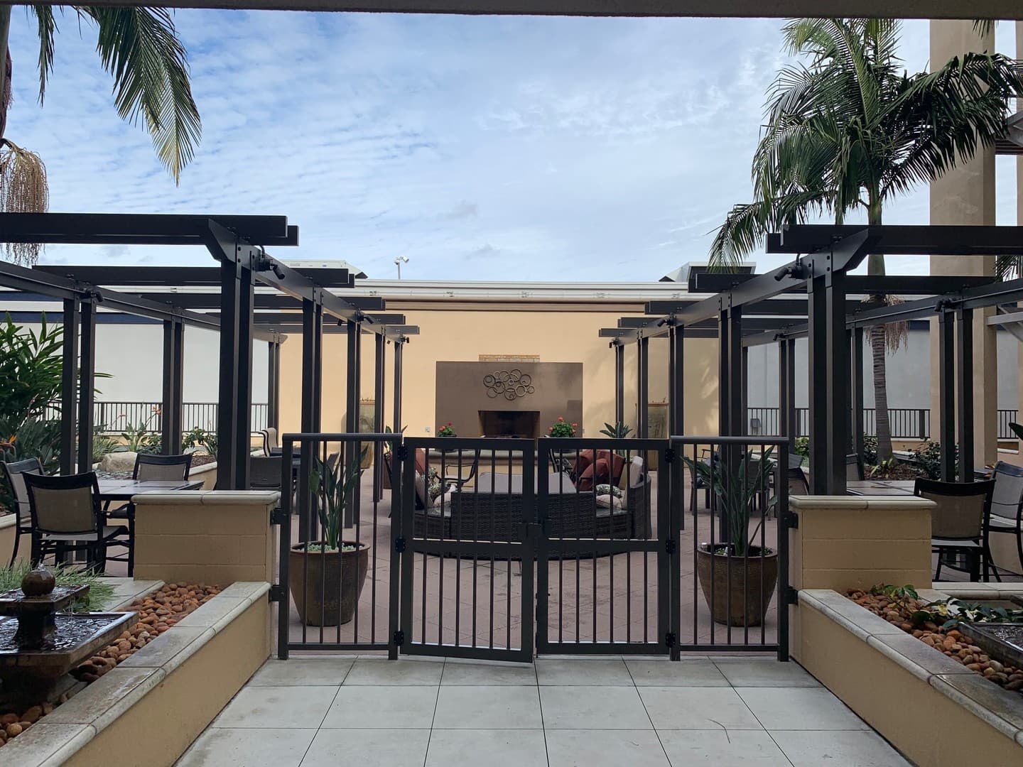 Oceanside House: 301 Mission Ave. #409