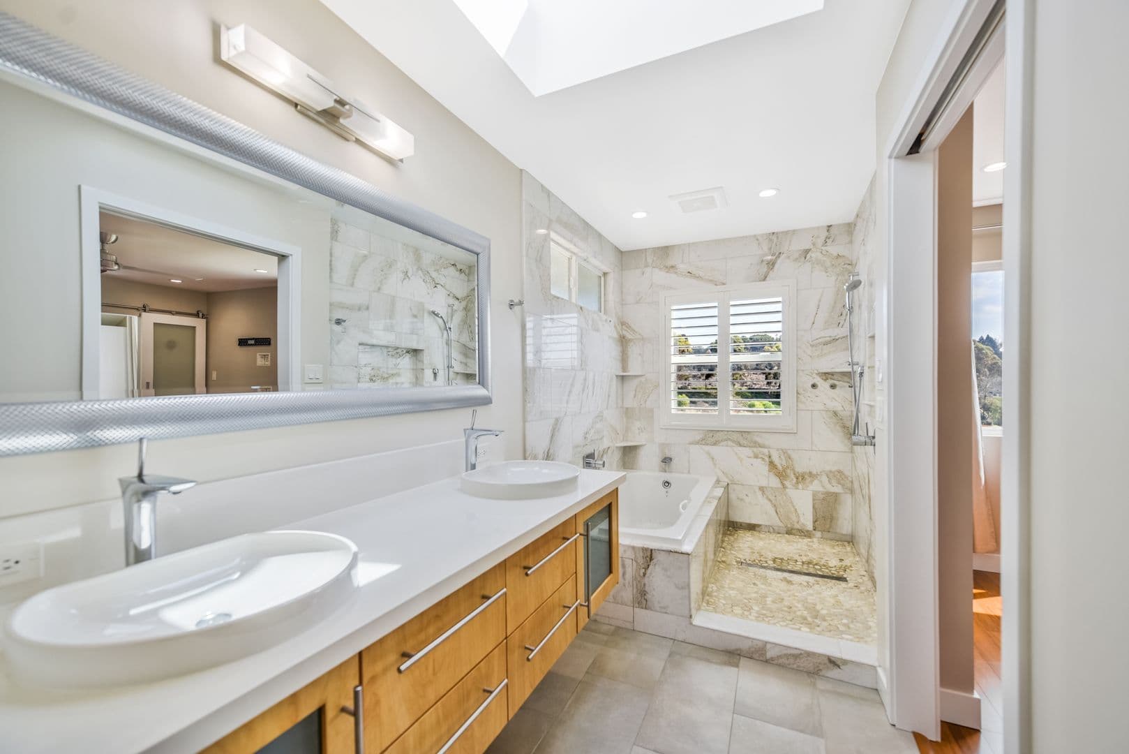 San Diego House: 15185 Andorra Way