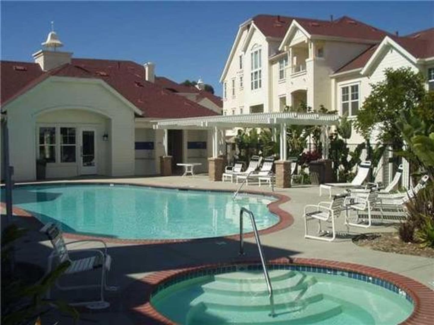Oceanside House: 820 Harbor Cliff Unit 256