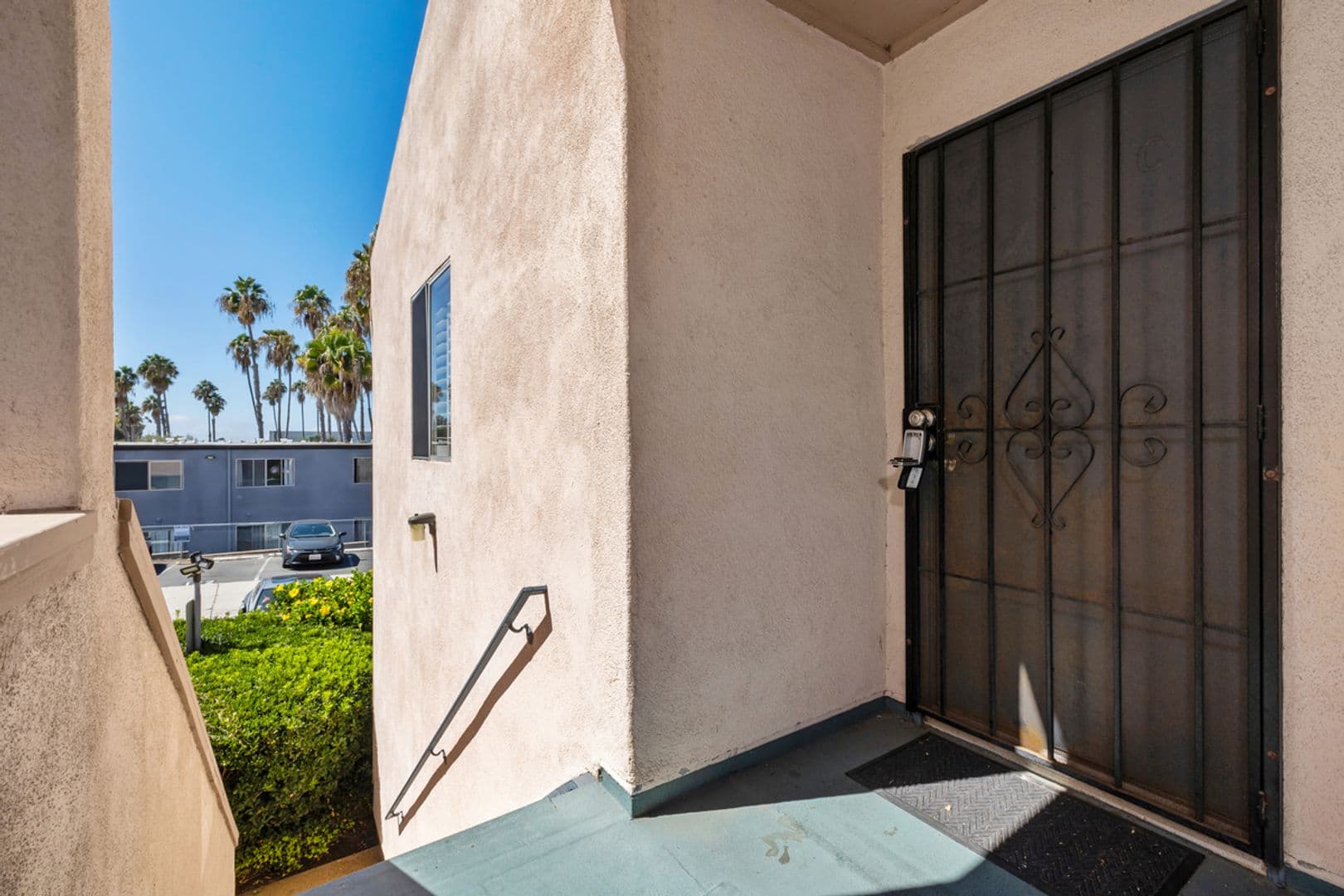 San Diego Apartment: 3276 Ashford St. Unit C